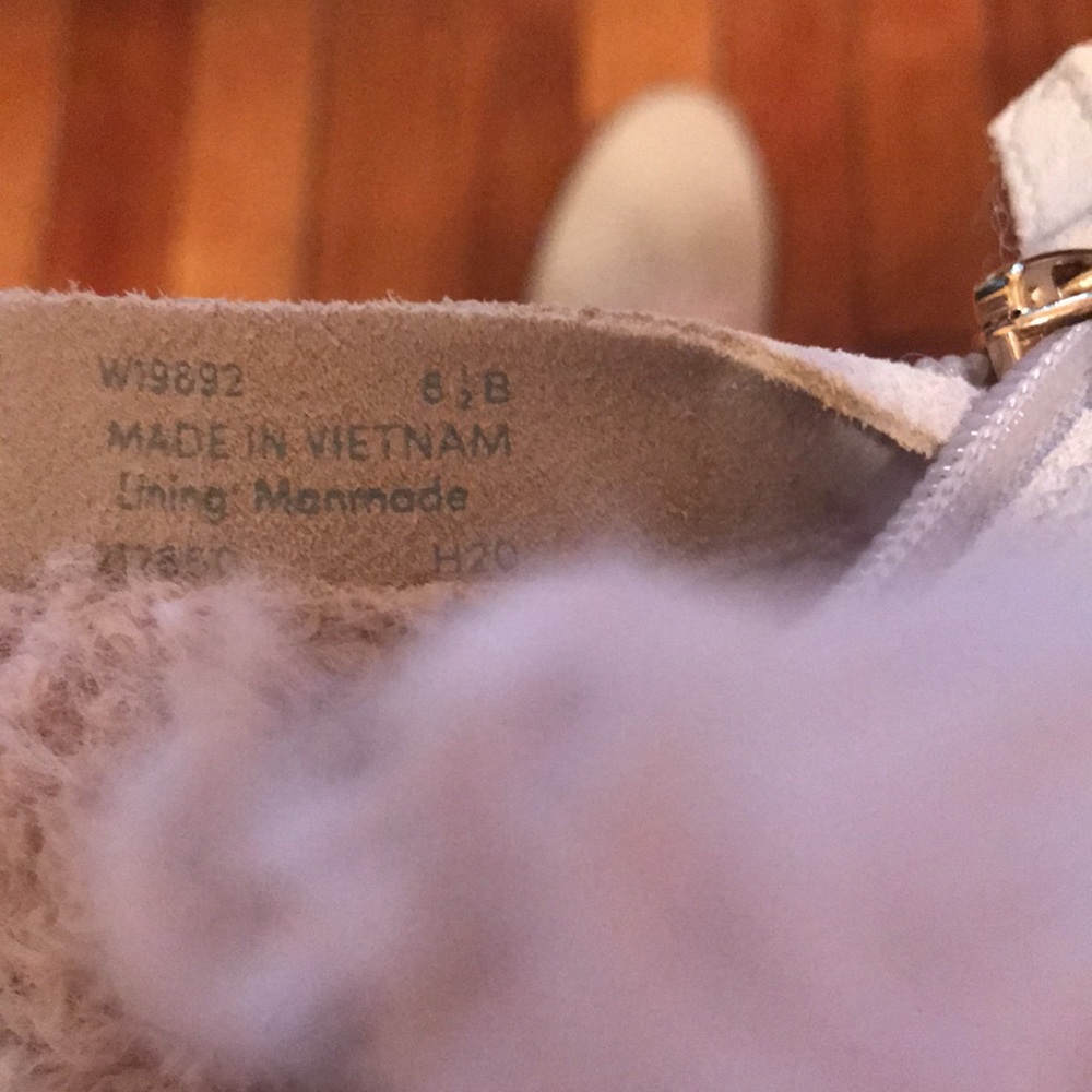 NWT💥 Cole Haan Women's Nantucket Faux Shearling Cozy Ankle Boots Sz. 8.5 - Picture 5 of 7